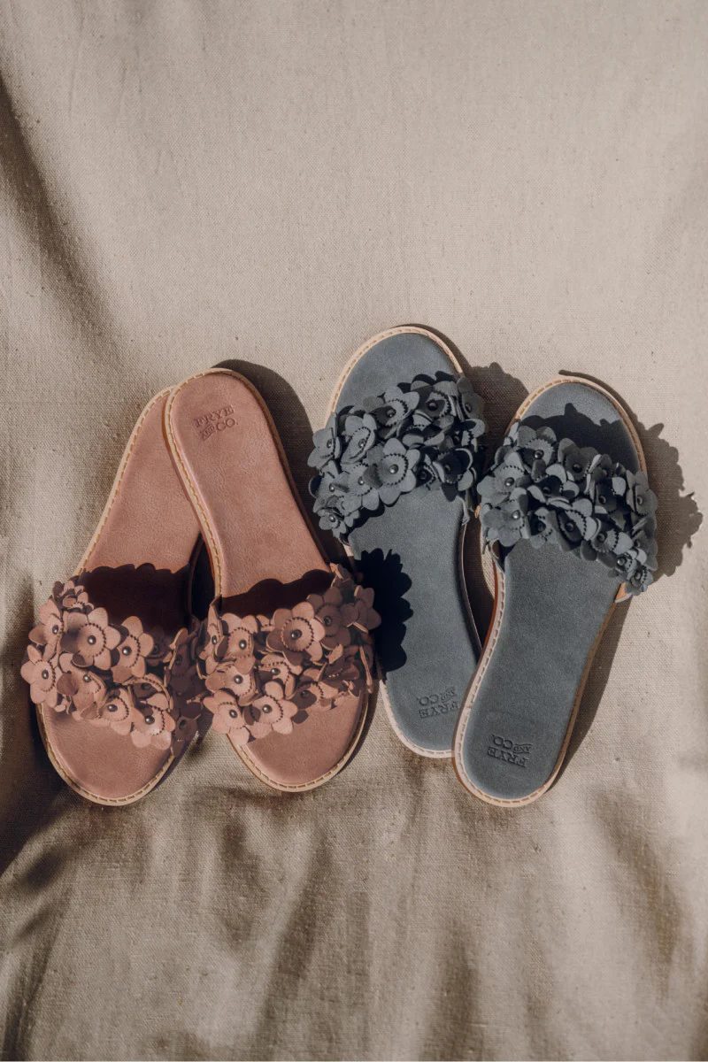 Bucky Flower Slide - Image 2