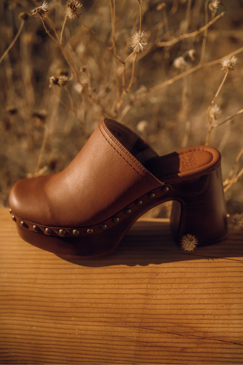 Wylie Clog - Image 2